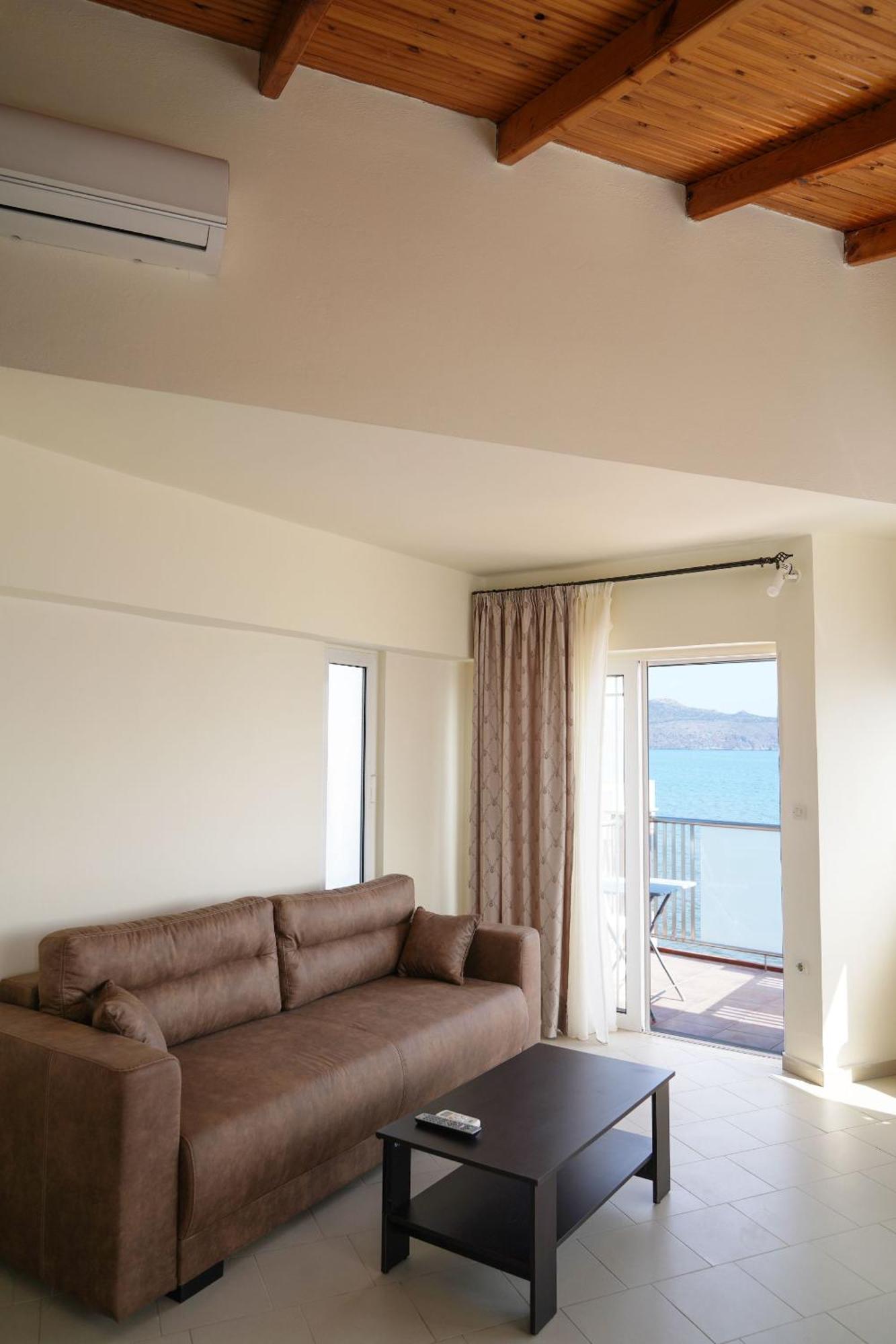 Cozy Corner Vs Beachfront Sztalósz Kültér fotó